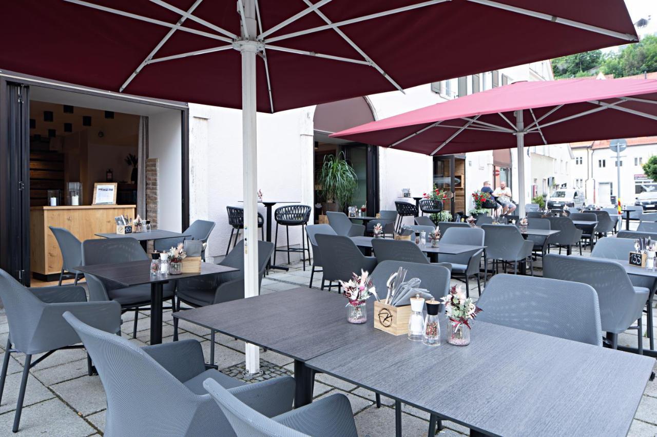 Hotel Goldener Hirsch Кауфбойрен Экстерьер фото